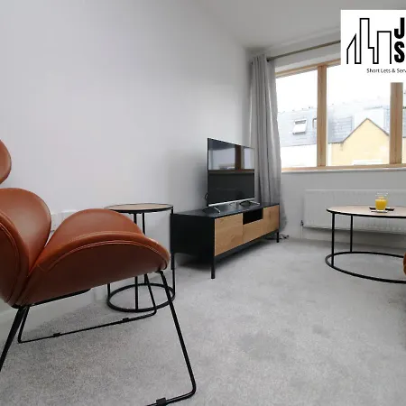 Fabulous 2 Bedroom Compass House By Jtb Stays Short Lets & Serviced Accommodation, Self Check-In And Wifi Apartment