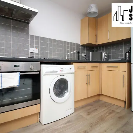 Fabulous 2 Bedroom Compass House By Jtb Stays Short Lets & Serviced Accommodation, Self Check-In And Wifi Apartment Bristol