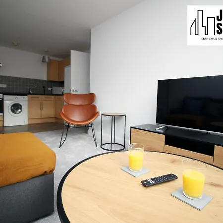 Fabulous 2 Bedroom Compass House By Jtb Stays Short Lets & Serviced Accommodation, Self Check-In And Wifi Apartment
